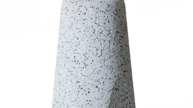 Ограничитель проезда из мраморного камня. Модель - СМИСЭТТИ М